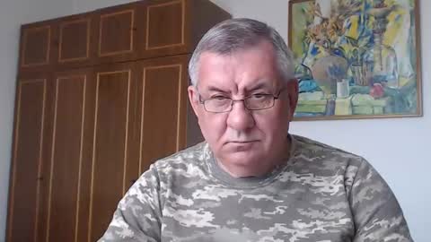 Snapshot of machomale3 chatting on 28, 4, 2026 Macho online show from 28, 4, 2026