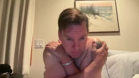 xStraightEdgex online show from 25, 1, 2025