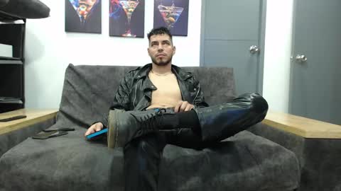 instagram mackdanielsx online show from 8, 9, 2025