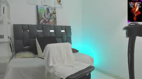 Snapshot of mackbig_dick2 chatting on 22, 7, 2026 MACKBIG DICK im a damn dominant I like ATMs INSTAGRAM Edwinaragonc online show from 22, 7, 2026