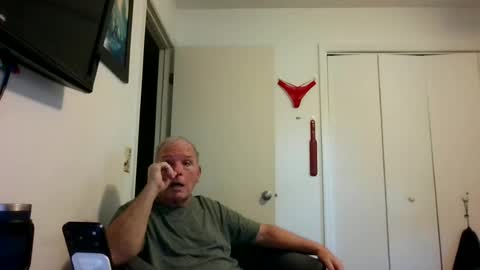 Snapshot of mackdocc001 chatting on 13, 6, 2026 mackdocc001 online show from 13, 6, 2026