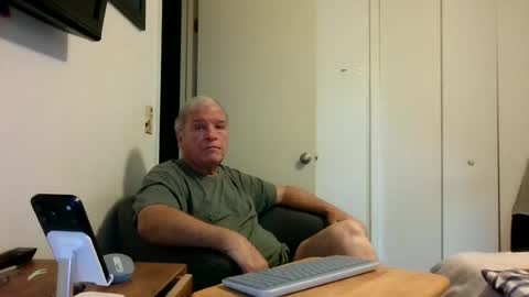 Snapshot of mackdocc001 chatting on 16, 6, 2026 mackdocc001 online show from 16, 6, 2026