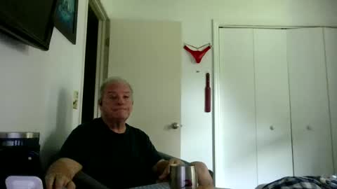 Snapshot of mackdocc001 chatting on 19, 6, 2026 mackdocc001 online show from 19, 6, 2026