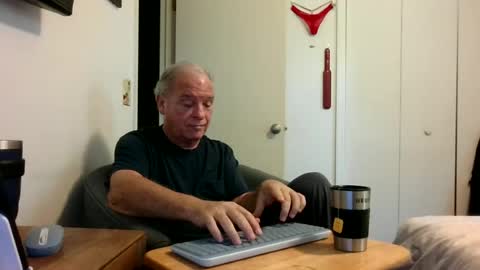 Snapshot of mackdocc001 chatting on 24, 6, 2026 mackdocc001 online show from 24, 6, 2026