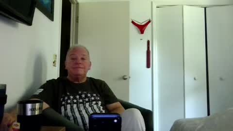 Snapshot of mackdocc001 chatting on 3, 7, 2026 mackdocc001 online show from 3, 7, 2026