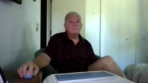 Snapshot of mackdocc001 chatting on 19, 7, 2026 mackdocc001 online show from 19, 7, 2026
