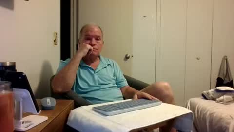 Snapshot of mackdocc001 chatting on 28, 7, 2026 mackdocc001 online show from 28, 7, 2026