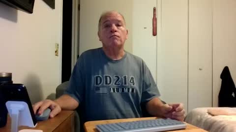 Snapshot of mackdocc001 chatting on 3, 8, 2026 mackdocc001 online show from 3, 8, 2026