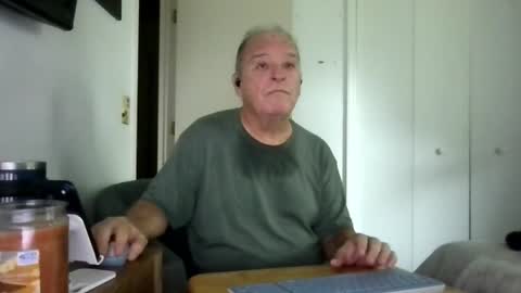 Snapshot of mackdocc001 chatting on 7, 8, 2026 mackdocc001 online show from 7, 8, 2026