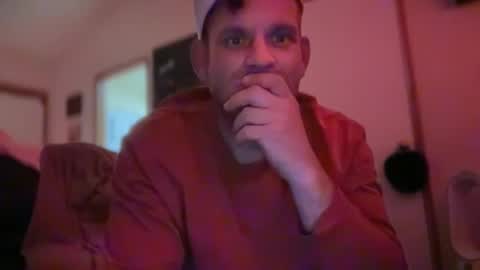 Snapshot of mackincaliallday chatting on 22, 11, 2025 MackinCaliAllDay online show from 22, 11, 2025