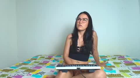 Snapshot of mad_dy_ chatting on 4, 3, 2025 mad_dy_ online show from 4, 3, 2025