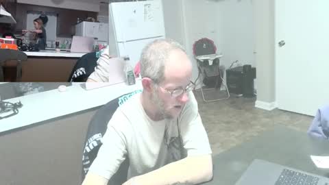 mad_hornet1983 online show from 21, 1, 2025