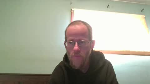 mad_hornet1983 online show from 4, 2, 2025