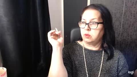 Snapshot of madam_sanjanne chatting on 17, 10, 2025 Madam Sanjanne online show from 17, 10, 2025