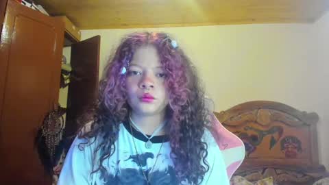 Snapshot of madam_sativa chatting on 27, 1, 2025 di online show from 27, 1, 2025