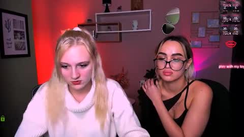 Snapshot of madam_ulis chatting on 29, 10, 2025 Ulis online show from 29, 10, 2025