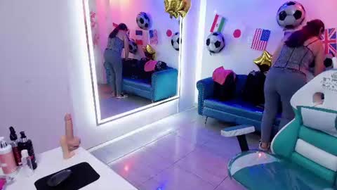 Snapshot of madame_scarllet chatting on 12, 7, 2026 Madame Scarllet online show from 12, 7, 2026