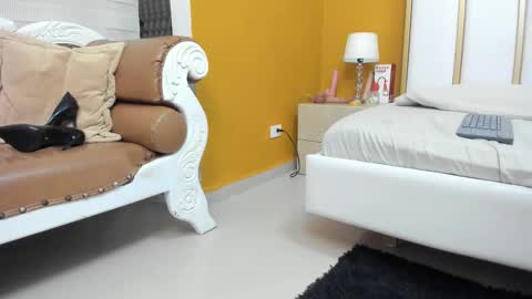 Madame Carla  online show from 21, 3, 2026