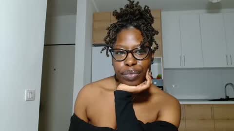 YourMadamIndigo online show from 9, 1, 2026