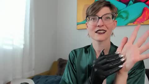 Snapshot of madammezusa chatting on 30, 1, 2025 Madam Mezusa online show from 30, 1, 2025