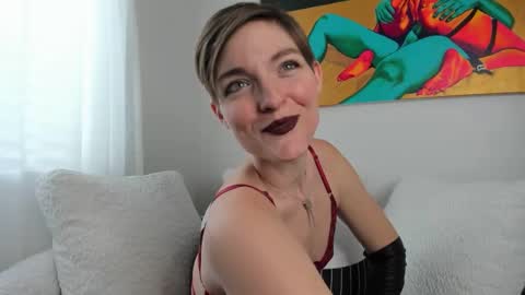 Snapshot of madammezusa chatting on 14, 2, 2025 Madam Mezusa online show from 14, 2, 2025