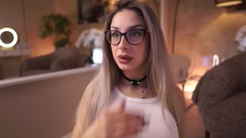 Maddie online show from 4, 3, 2026