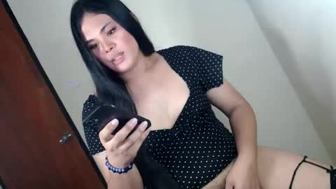 Snapshot of maddiejackson chatting on 10, 4, 2026 Im ZY DONT FORGET TO FOLLOW ME - online show from 10, 4, 2026