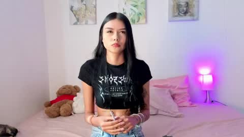 Snapshot of maddiexcooper chatting on 29, 4, 2026 maddiexcooper online show from 29, 4, 2026