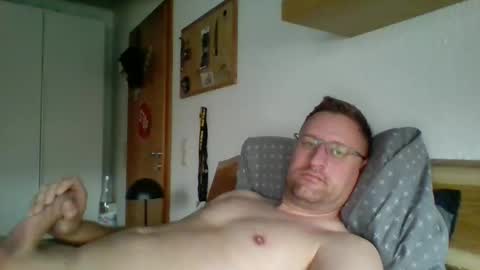 Snapshot of maddin8891 chatting on 27, 10, 2025 Maddin online show from 27, 10, 2025