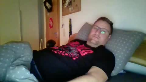 Snapshot of maddin8891 chatting on 2, 2, 2026 Maddin online show from 2, 2, 2026