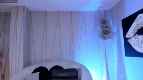 Snapshot of maddisonlowe chatting on 13, 9, 2025 Maddison online show from 13, 9, 2025