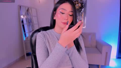 Snapshot of maddisonlowe chatting on 15, 9, 2025 Maddison online show from 15, 9, 2025