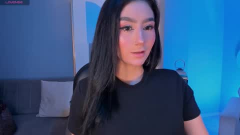 Snapshot of maddisonlowe chatting on 5, 11, 2025 Maddison online show from 5, 11, 2025