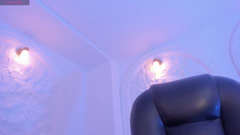 Snapshot of maddisonlowe chatting on 5, 12, 2025 Maddison online show from 5, 12, 2025