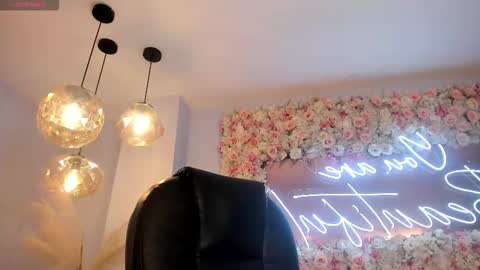 Snapshot of maddisonlowe chatting on 13, 1, 2026 Maddison online show from 13, 1, 2026