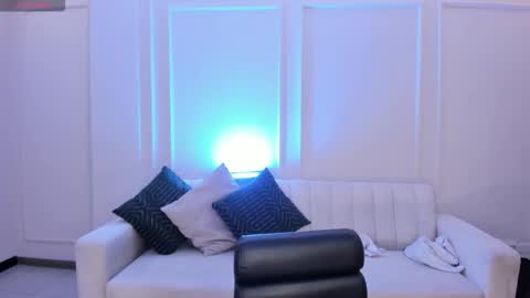 Snapshot of maddisonlowe chatting on 1, 2, 2026 Maddison online show from 1, 2, 2026