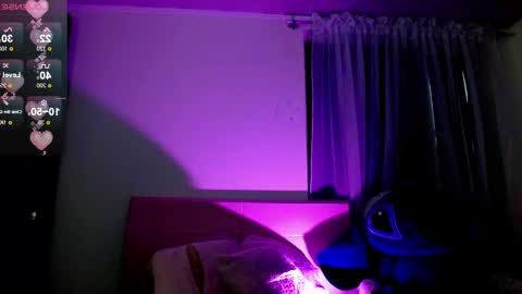 Maddy UwU online show from 19, 2, 2025