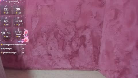 Maddy Please help me with your thumbs up its important online show from 29, 12, 2024