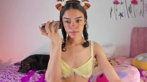 maddy_parker__ online show from 5, 4, 2026