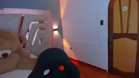  Maddy Crofft online show from 12, 3, 2025