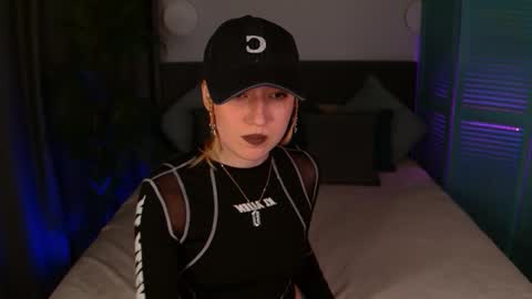 Snapshot of maddygarcia chatting on 14, 10, 2025 maddygarcia online show from 14, 10, 2025