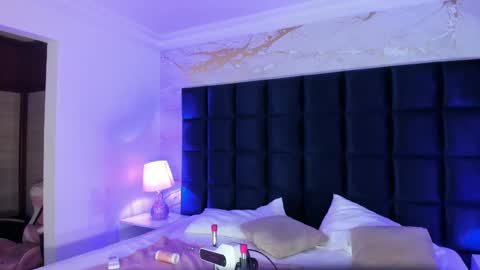 Maddy online show from 25, 9, 2025