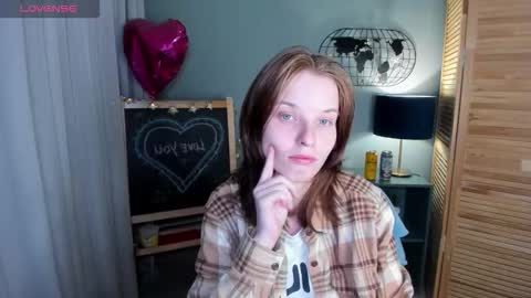 Snapshot of madelaines chatting on 4, 10, 2025 madelaines online show from 4, 10, 2025