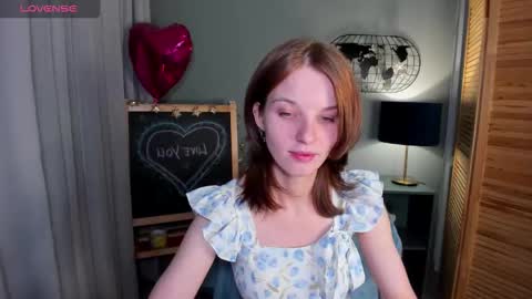 Snapshot of madelaines chatting on 5, 10, 2025 madelaines online show from 5, 10, 2025