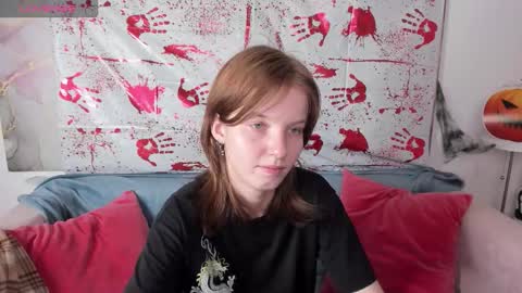 Snapshot of madelaines chatting on 25, 10, 2025 madelaines online show from 25, 10, 2025