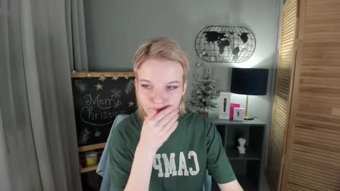 madelaines online show from 23, 12, 2025