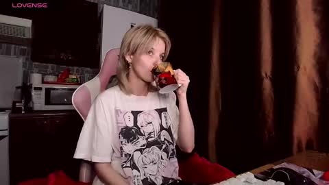 Snapshot of madelaines chatting on 26, 5, 2026 madelaines online show from 26, 5, 2026