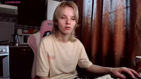 Snapshot of madelaines chatting on 27, 5, 2026 madelaines online show from 27, 5, 2026
