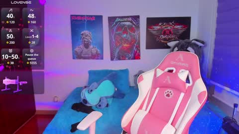 Emily     Only Fans  online show from 30, 12, 2024