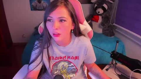 Emily     Only Fans  online show from 1, 2, 2025